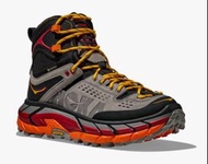 HOKA One One Tor Ultra Hi GORE-TEX Black / Chili Pepper