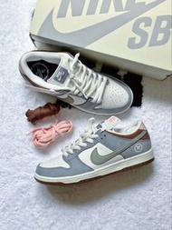🔝Yuto Horigome x  NIKE SB Dunk Low 板鞋 男女同款 灰白