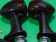 ไฟเลี้ยวหลัง สีดำ KR150-sse