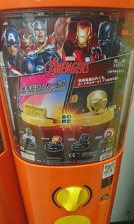 Marvel Avengers 復仇者聯盟 iron man 黑豹 扭蛋 携帶電話 咭片座