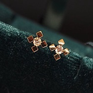 18K金鑽石十字架耳環 18K Gold The Diamond Cross Earrings