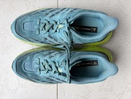 Hoka Speedgoat 5 越野跑鞋
