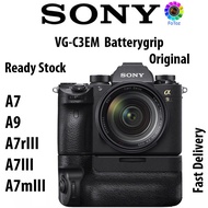 Sony VG - C3EM Vertical Grip Sony A7lll, A7Rlll, A9 Full Frame Digital Camera (Original Malaysia War