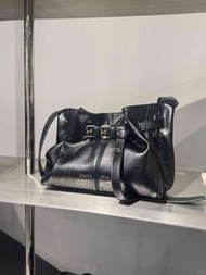 「預訂」 🇰🇷Matin Kim  BELTED VOLUNN SMALL BUCKET BAG 韓國代購
