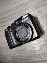 CANON G11請主動 +關注 追蹤 此賣場 隨時上新款物品可以免運貨到$5000【語言】中文【商品保固】正常品保7日【價格】免運 電洽私訊 0989891004【交易聯絡方式】桃園平鎮金陵路面交、店到店【配件及說明】手繩 電池充電器【出租資訊】 押金(販售金額)+租金