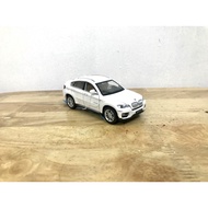 Mô hình xe BMW X6 _ Tỷ lệ 1:32