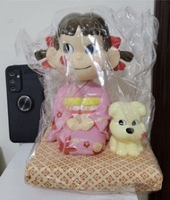 日本牛奶妹Peko公仔連小狗擺設
