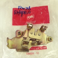 SYM VF3I 185CC  SEAT LOCK/SEAT LOCK BRACKET 100%ORIGINAL