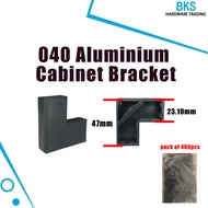 040 (Pack of 400pcs) Cabinet Door Corner Bracket L-shaped Plastic Bracket (for aluminium frame use) 