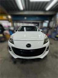 2013 Mazda 3 5D 2.0