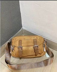 TAS JUNFA / SELEMPANG JUNFA PARASUT