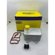 Vw Volkswagen Audi Ea888 Engine Oil Cooler Passat B7 Golf Gti Audi Q3 Q5 A4 A5 TT EOS Oil Cooler 06J