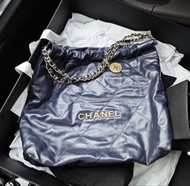 Chanel香奈兒22 bag 藍金鍊條包，中號，芯片款