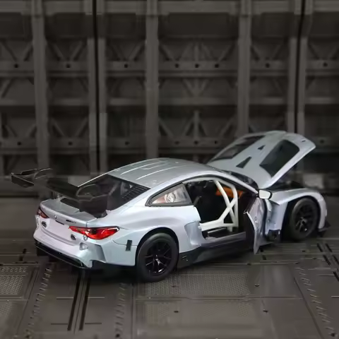 CCA 1:24 simulation BMW M4 GT3 alloy rally car model car has sound and lighting doors on both sides 