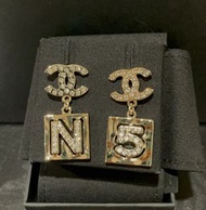 不議價！CHANEL Earrings No. 5 香水 紀念 耳環 22S AB7930