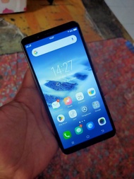 vivo y71 minus lcd mesin normal tinggal pasang lcd ...itu lcd cuman buat tes aja