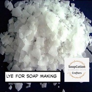 (1KG) LYE FLAKES/SODIUM HYDROXIDE/NaOH/CAUSTIC SODA UNTUK BUAT SABUN BUKU
