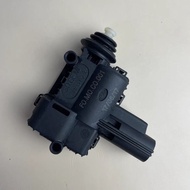 Ford 05-14 Classic Fox Fuel Tank Cap Motor Fuel Tank Lock Motor Locker Lock