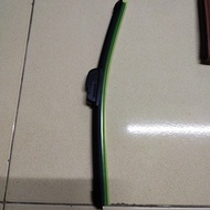 Mitsubishi Attrage silicone wiper