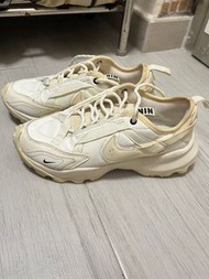 Nike TC 7900 運動鞋