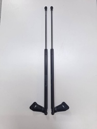 โช้คอัพฝาท้ายขวา+ซ้าย (1คู่) NISSAN JUKE F15 90450-1KA0B+90451-1KA0B STAY ASSY-BACK DOOR F15N