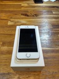 近全新 16G金色IPHONE 5S