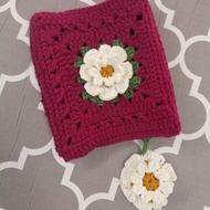 (READ DESCRIPTION) 3D Flower Crochet book cover novel sleeve sarung sampul buku Quran Kait