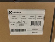 Electrolux 伊萊克斯 ECT9750S 90厘米 1148m³/h UltimateTaste 500 掛牆煙囪式抽油煙機 (55dB超靜音設計)