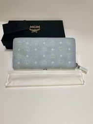 [ทักแชทเช็คสต็อกก่อนสั่ง] MCM แท้💯 Aren Zip Around Wallet กระเป๋าสตางค์ใบยาว (Grey)