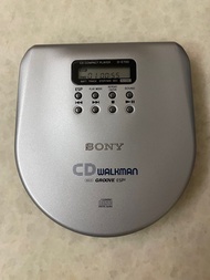 sony d-e700 discman walkman cd player 全正常