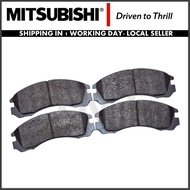 FRONT BRAKE PAD MITSUBISHI PAJERO V6 4M40 MB-858399 PAJERO V6 / V20 / V40 4M40 2.8L TURBO DIESEL OR 