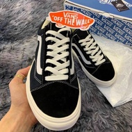 Vans Old Skool Sneakers With Black And White Velvet Felt Pattern High Quality For Men And Women