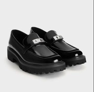 Charles & Keith 厚底樂福鞋