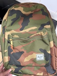 Herschel Camo 背包