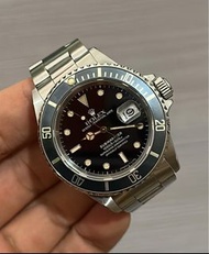 ✅ Vintage放售🤩 超黃夜光-氧化金字🌕罕有鬼灰色褪色圈片🌑🟨星塵面🌃✅ 勞力士 Rolex submariner 16610 T-25✅16610✅實物比相靚✅ 靚狀態-機芯靚-靚殼✅🌕實體交