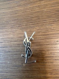YSL 胸針