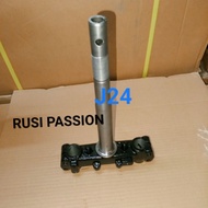 RUSI PASSION 125 stearing post/T-POST