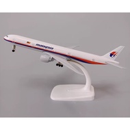 With Landing Stand 19cm Malaysia Airlines Boeing B777 Alloy Simulation Aircraft Model Metal Aircraft