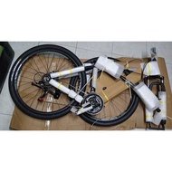 Brand new Trinx limited edition m100 Elite size with freebies included