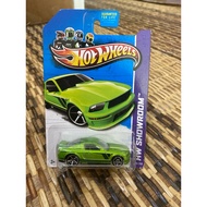 Hot Wheels 07 Ford Mustang