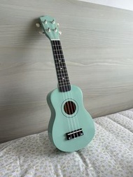 幾乎全新 Ukulele 21” 烏克麗麗 21吋 21寸 薄荷綠 Mint Green
