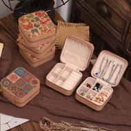 Vintage Luxury Cork Jewellery Box | Portable Travel Jewellery Organiser for Earrings Rings Necklaces