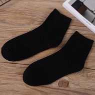 【1對裝  均碼】純色中筒襪子【中筒襪 平板黑色】#N65_016_536