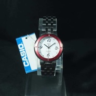 CASIO นาฬิกาข้อมือผู้หญิง CASIO Standard  รุ่น  LTP-1318D ขอบชมพู  ( ของแท้ประกันศูนย์ 1 ปี )