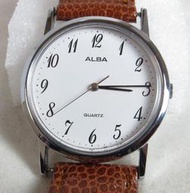 ੈ✿雅柏錶 ALBA錶 男石英錶 日本製 大三針 阿拉伯數字配上白色錶盤 大氣時尚 真皮新錶帶 品相佳 走時精確