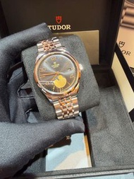 清貨價Tudor帝舵1926系列最新款黑面月相鋼帶款39mm