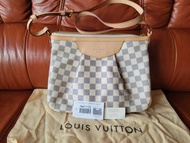 LV Damier Azur Siracusa 白色棋盤格袋