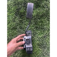 Mitsubishi Triton 4D56U Pedal Sensor