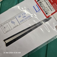 Stripe B front up type1 CBR 250R Kiri. 86652-K64-NG0ZA