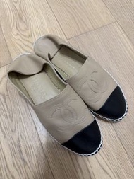 Chanel 雙色皮革草編鞋